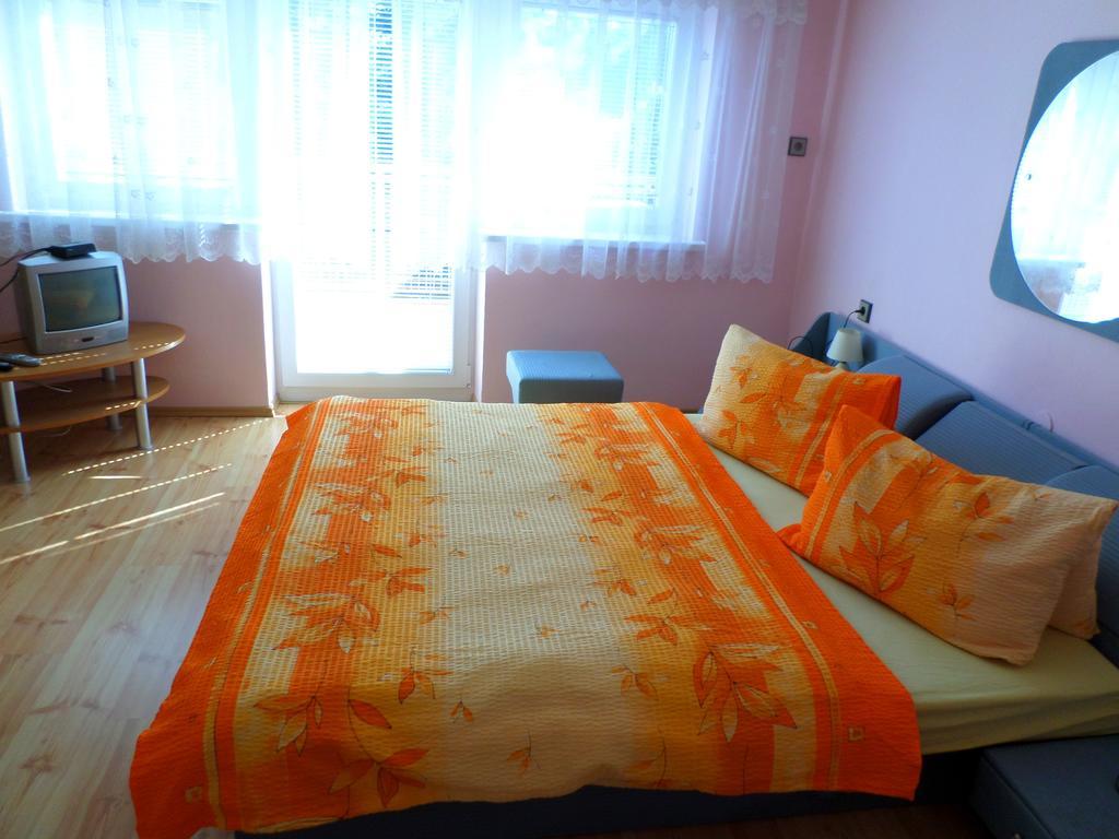 Apartmany Anna Bešeňová Værelse billede
